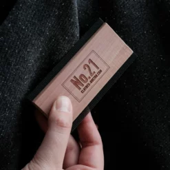 Clothes Doctor No. 21 Cashmere Comb - Red Cedarwood